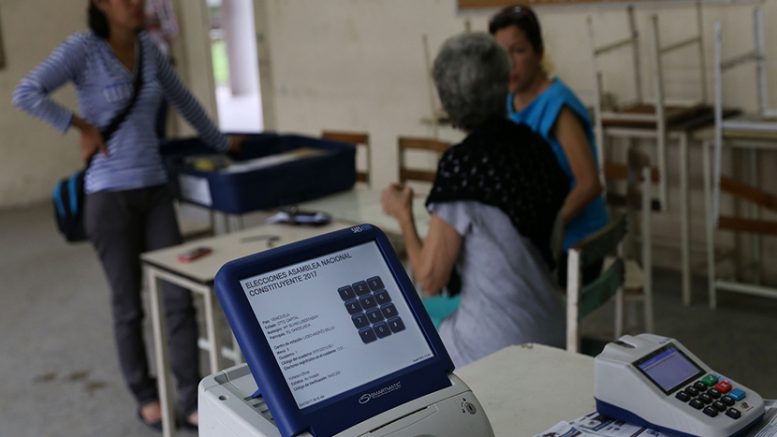 NOTICIA DE VENEZUELA  - Página 36 ELECCIONES-CNE-MAQUINAS-VOTACION-CONSTITUYENTE-777x437